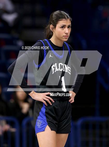Thumbnail 2 in Catalina Foothills vs Pueblo (McKale Center) photogallery.