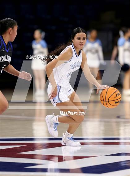 Thumbnail 3 in Catalina Foothills vs Pueblo (McKale Center) photogallery.
