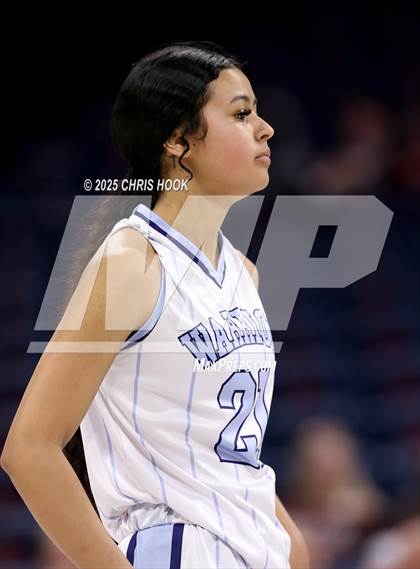 Thumbnail 2 in Catalina Foothills vs Pueblo (McKale Center) photogallery.