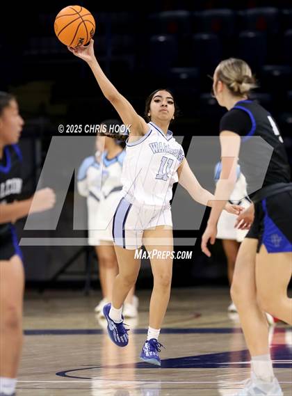 Thumbnail 1 in Catalina Foothills vs Pueblo (McKale Center) photogallery.