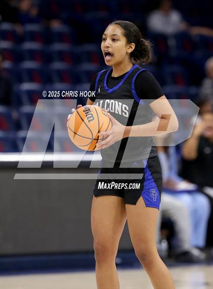 Thumbnail 3 in Catalina Foothills vs Pueblo (McKale Center) photogallery.