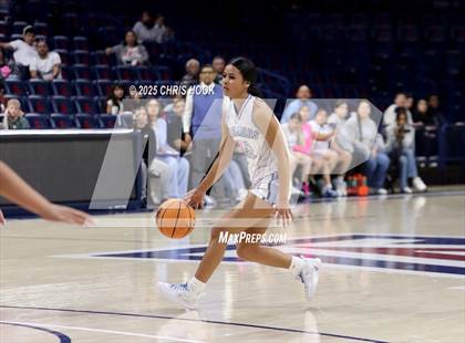 Thumbnail 2 in Catalina Foothills vs Pueblo (McKale Center) photogallery.