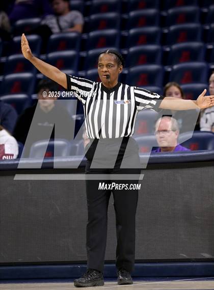 Thumbnail 1 in Catalina Foothills vs Pueblo (McKale Center) photogallery.