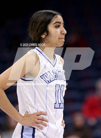 Thumbnail 3 in Catalina Foothills vs Pueblo (McKale Center) photogallery.