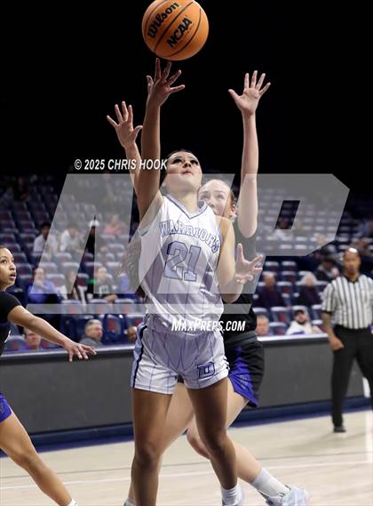 Thumbnail 1 in Catalina Foothills vs Pueblo (McKale Center) photogallery.