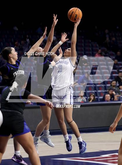 Thumbnail 3 in Catalina Foothills vs Pueblo (McKale Center) photogallery.