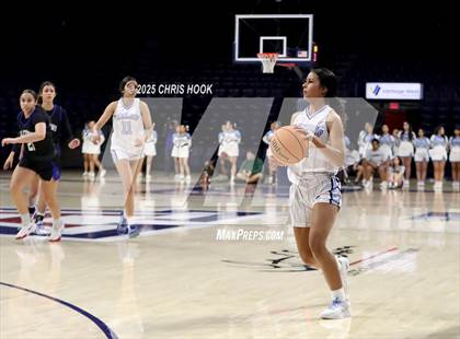 Thumbnail 2 in Catalina Foothills vs Pueblo (McKale Center) photogallery.