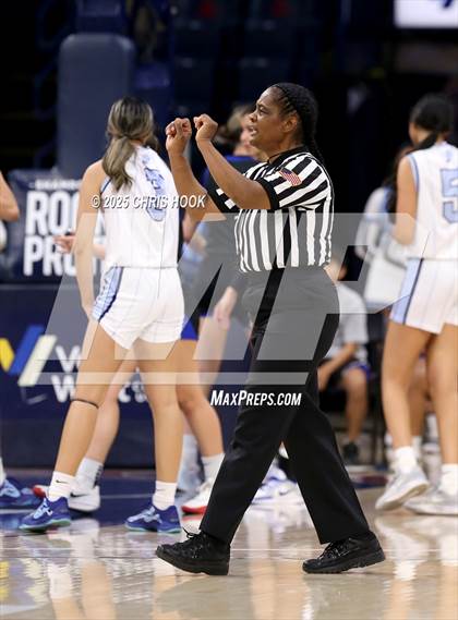 Thumbnail 2 in Catalina Foothills vs Pueblo (McKale Center) photogallery.