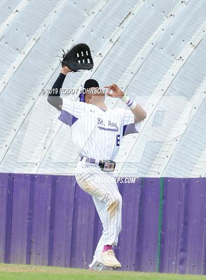 Thumbnail 3 in DeQuincy vs. St. Augustine photogallery.