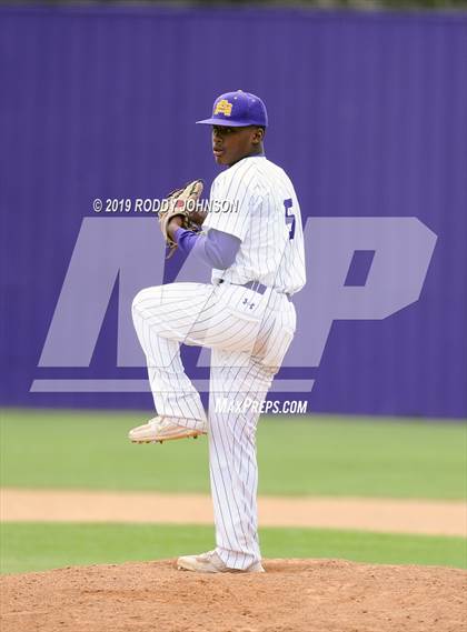 Thumbnail 3 in DeQuincy vs. St. Augustine photogallery.