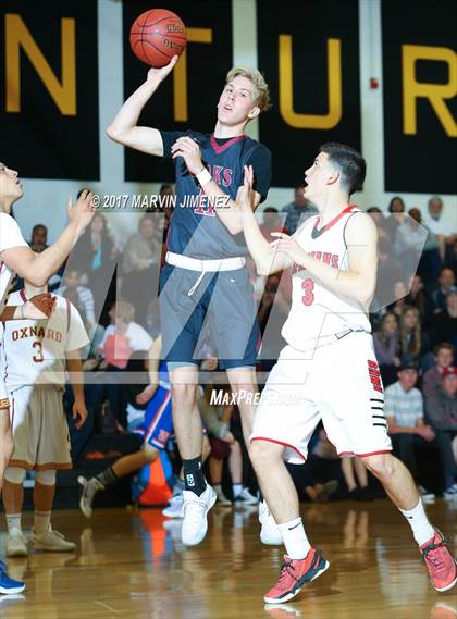 Thumbnail 1 in Ventura County All-Star Game photogallery.