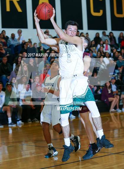 Thumbnail 3 in Ventura County All-Star Game photogallery.