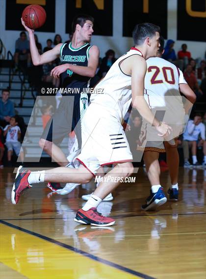 Thumbnail 2 in Ventura County All-Star Game photogallery.