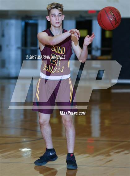 Thumbnail 3 in Ventura County All-Star Game photogallery.