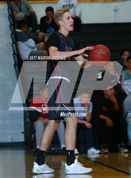 Thumbnail 2 in Ventura County All-Star Game photogallery.