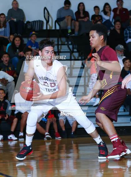 Thumbnail 3 in Ventura County All-Star Game photogallery.