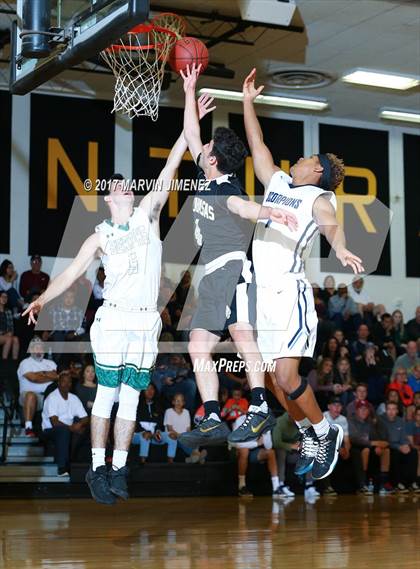 Thumbnail 1 in Ventura County All-Star Game photogallery.