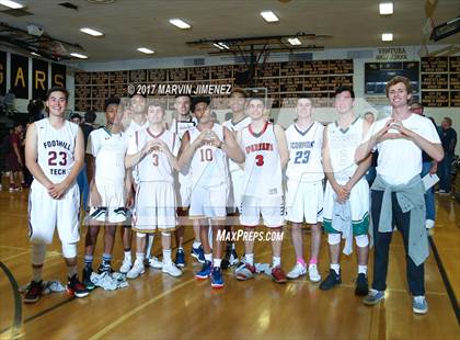 Thumbnail 2 in Ventura County All-Star Game photogallery.