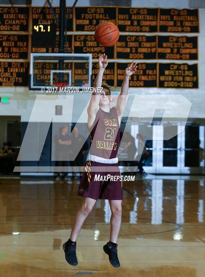 Thumbnail 1 in Ventura County All-Star Game photogallery.