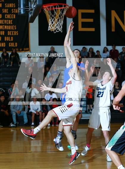 Thumbnail 1 in Ventura County All-Star Game photogallery.