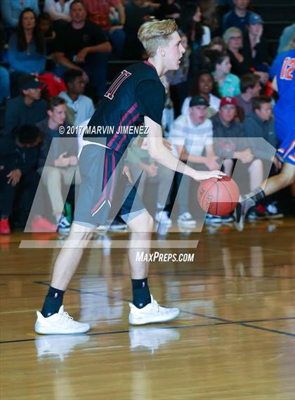 Thumbnail 1 in Ventura County All-Star Game photogallery.
