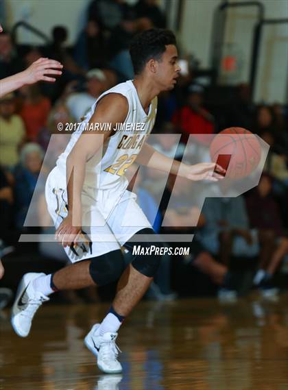 Thumbnail 3 in Ventura County All-Star Game photogallery.