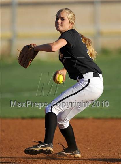 Thumbnail 3 in Athens @ Grissom photogallery.
