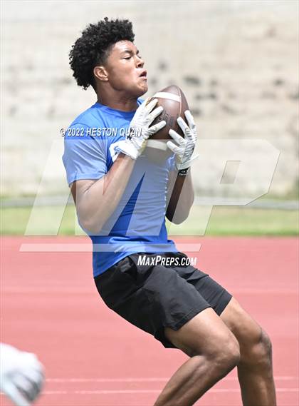 Thumbnail 3 in Santa Margarita vs. Edison (Battle At The Beach) photogallery.
