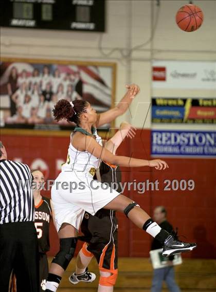 Thumbnail 1 in Grissom vs. Carver-Montgomery (Huntsville Times Ladies Classic) photogallery.