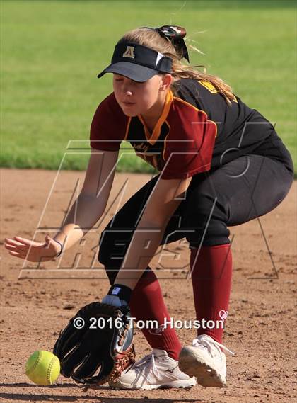 Thumbnail 2 in Monrovia vs Arcadia photogallery.