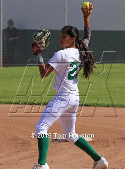 Thumbnail 3 in Monrovia vs Arcadia photogallery.
