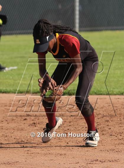 Thumbnail 3 in Monrovia vs Arcadia photogallery.