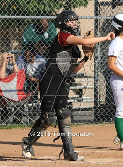 Thumbnail 2 in Monrovia vs Arcadia photogallery.