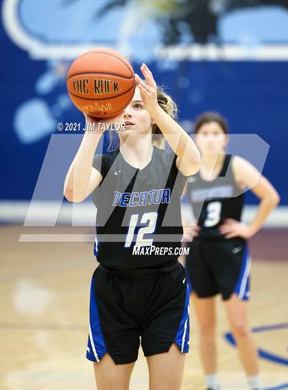 Thumbnail 1 in Decatur vs Birdville (Raising Cane's Chicken Lady Roo Christmas Classic) photogallery.