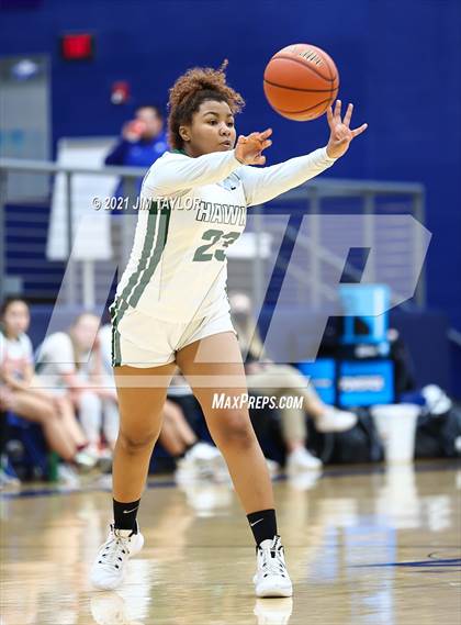Thumbnail 1 in Decatur vs Birdville (Raising Cane's Chicken Lady Roo Christmas Classic) photogallery.