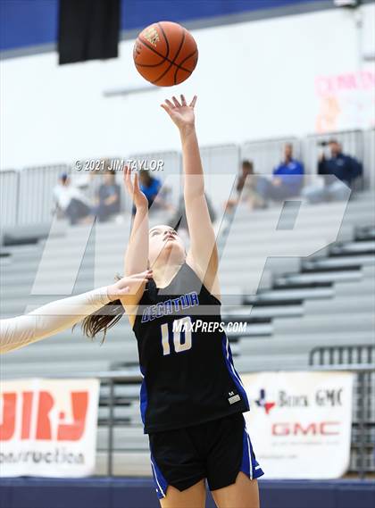Thumbnail 1 in Decatur vs Birdville (Raising Cane's Chicken Lady Roo Christmas Classic) photogallery.