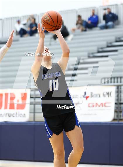 Thumbnail 3 in Decatur vs Birdville (Raising Cane's Chicken Lady Roo Christmas Classic) photogallery.