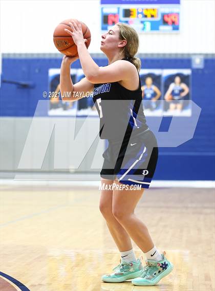 Thumbnail 3 in Decatur vs Birdville (Raising Cane's Chicken Lady Roo Christmas Classic) photogallery.