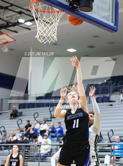 Thumbnail 2 in Decatur vs Birdville (Raising Cane's Chicken Lady Roo Christmas Classic) photogallery.