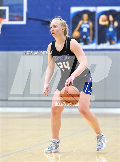 Thumbnail 1 in Decatur vs Birdville (Raising Cane's Chicken Lady Roo Christmas Classic) photogallery.