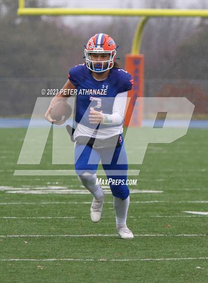 Thumbnail 3 in Notre Dame Catholic vs. Bloomfield (CIAC Class S Semifinal) photogallery.