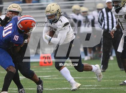Thumbnail 2 in Notre Dame Catholic vs. Bloomfield (CIAC Class S Semifinal) photogallery.