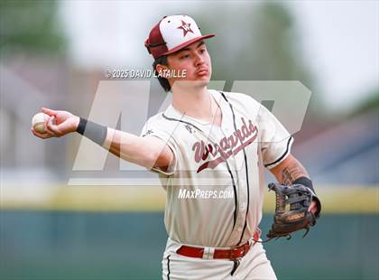 Thumbnail 2 in Fort Morgan @ Windsor (CHSAA 4A Regional Finals Game 2) photogallery.
