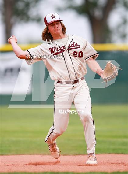 Thumbnail 3 in Fort Morgan @ Windsor (CHSAA 4A Regional Finals Game 2) photogallery.