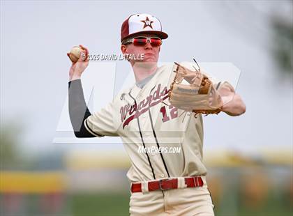 Thumbnail 2 in Fort Morgan @ Windsor (CHSAA 4A Regional Finals Game 2) photogallery.