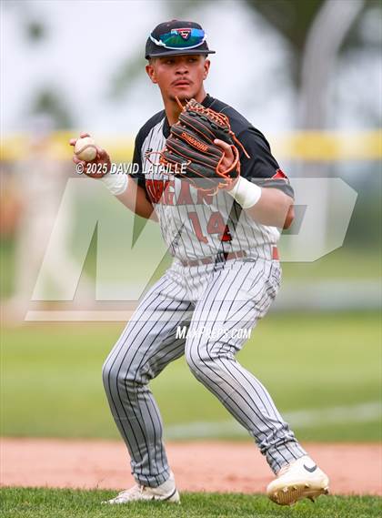 Thumbnail 2 in Fort Morgan @ Windsor (CHSAA 4A Regional Finals Game 2) photogallery.