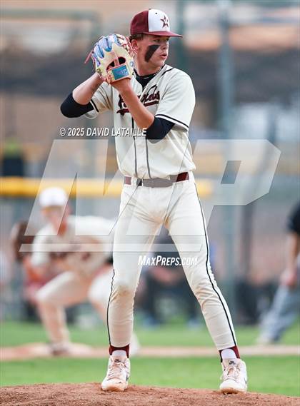 Thumbnail 2 in Fort Morgan @ Windsor (CHSAA 4A Regional Finals Game 2) photogallery.