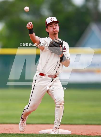 Thumbnail 3 in Fort Morgan @ Windsor (CHSAA 4A Regional Finals Game 2) photogallery.