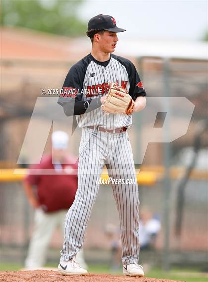 Thumbnail 1 in Fort Morgan @ Windsor (CHSAA 4A Regional Finals Game 2) photogallery.