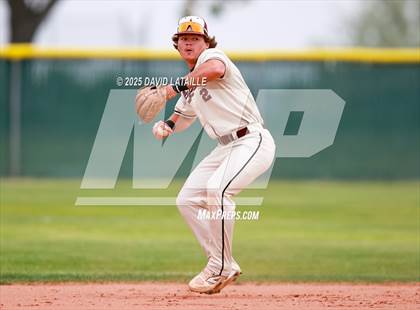 Thumbnail 3 in Fort Morgan @ Windsor (CHSAA 4A Regional Finals Game 2) photogallery.